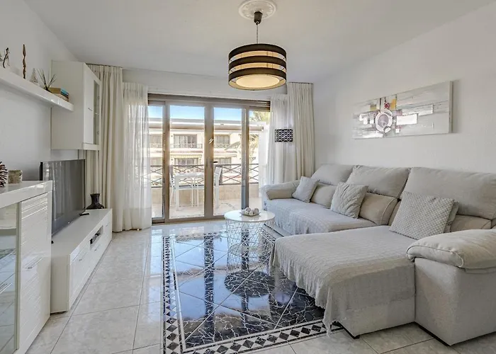 Be Amarilla Bay Διαμέρισμα